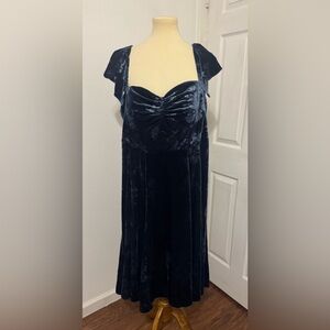 Azazie Atelier Sadie Midnight Midi Dress Floral Velvet Sweetheart NWT Custom XL